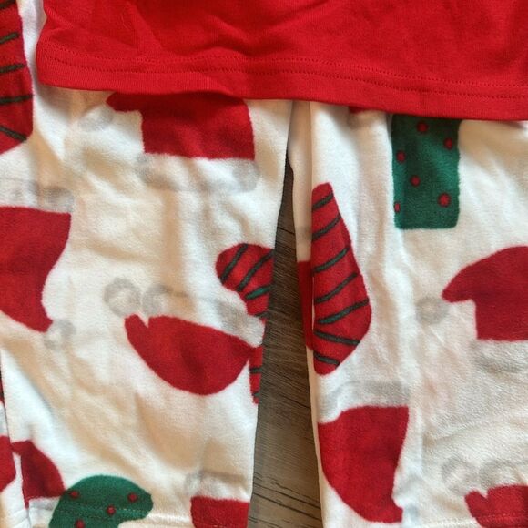 NWT Carters 4T Christmas xmas Pajamas Red White Santa - Picture 3 of 5